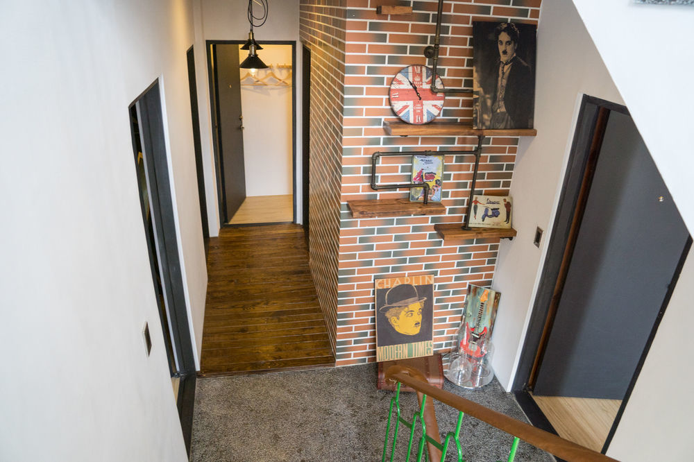 Hinoki Mansion Hostel Tainan Buitenkant foto